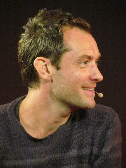 Jude Law talks Sherlock Holmes 3 and 4 : Red Carpet News TV