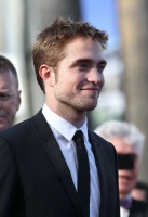 robert-pattinson-at-cannes-2012-2