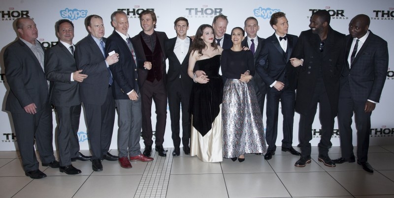 Page 2 « Thor The Dark World Premiere Pictures : Red Carpet News TV