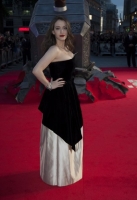 Actress Kat Dennings at the Global Premiere for thor the dark world