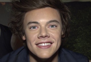 one direction wax figure harry styles madame Tussauds london