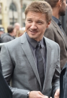 Jeremy Renner 