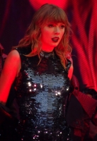 taylor-swift-reputation-tour-11