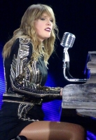 taylor-swift-reputation-tour-120