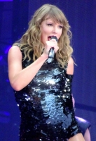 taylor-swift-reputation-tour-33