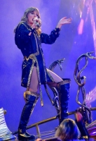 taylor-swift-reputation-tour-57