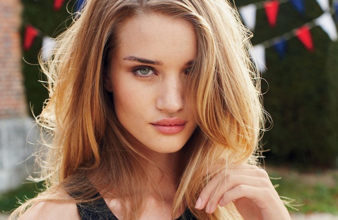 Rosie Launches M&S Lingerie Line