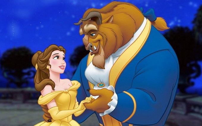 Twilight Director For Beauty And The Beast